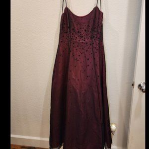 Womens/ Junior dress for dance/ prom/ bridesmaid